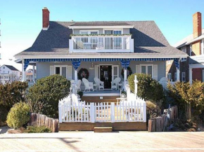 Beach Walk on the Ocean Formerly known as Inn on the Ocean